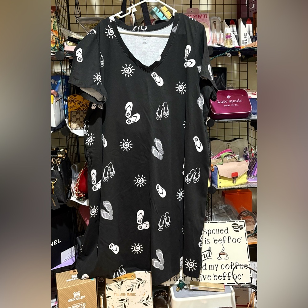 Woman Within Black and White Patterned V-Neck Dress SZ 1X